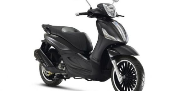 Piaggio Beverly 300: versione speciale all black by Police